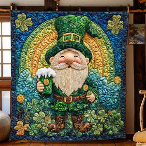 Beer And Gnome Cheers WN1912015CL Quilt