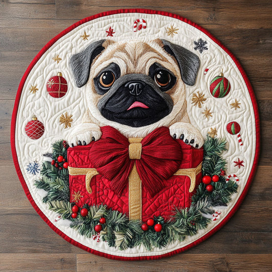 Holiday Surprise Pug CW1109011CL Quilted Round Mat