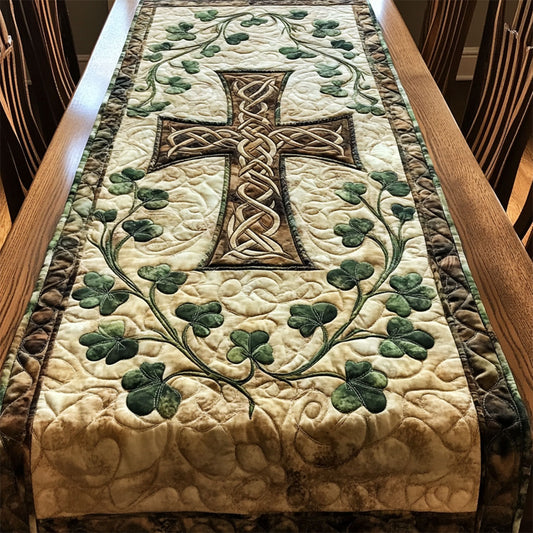 Cross In Clover Garden WY2802021CL Quilted Table Runner