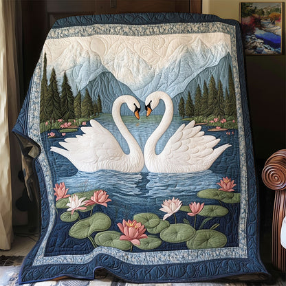 Swan In Lotus Pond WY1302053CL Quilt