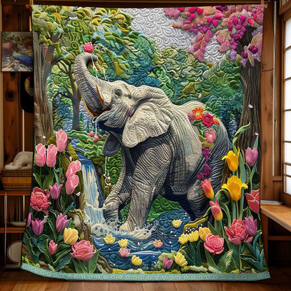 Showering Elephant WP0909046CL Quilt