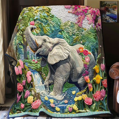 Showering Elephant WP0909046CL Quilt