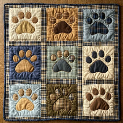 Patchwork Dog Paws WN2709128CL Quilt