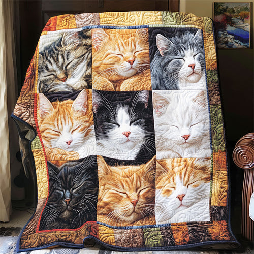 Cat Sleeping YR2001013CL Quilt
