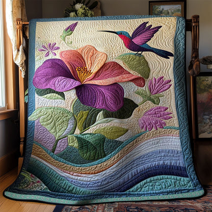 Hummingbird Velvet Bloom WN2809024CL Quilt