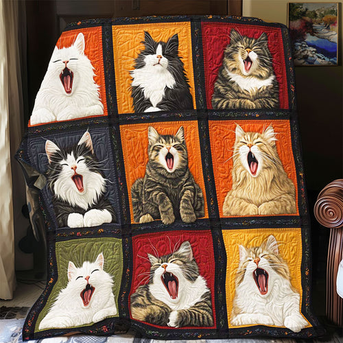 Yawning Cat WP0708039CL Quilt