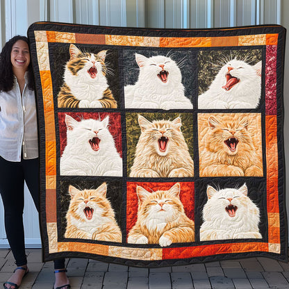 Cat Yawning WP0708006CL Quilt