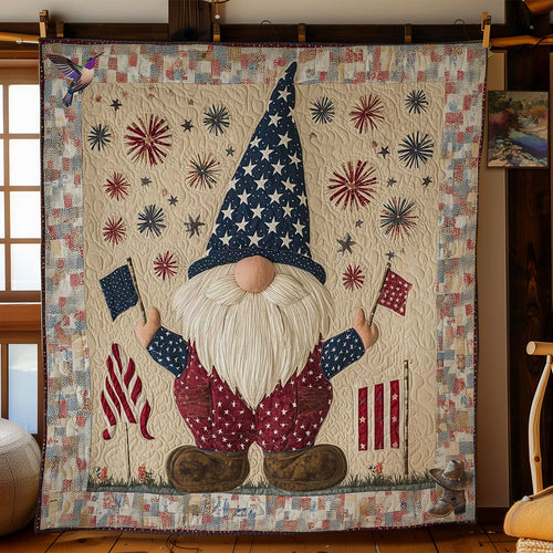 Flag Bearer Gnome WN2811010CL Quilt