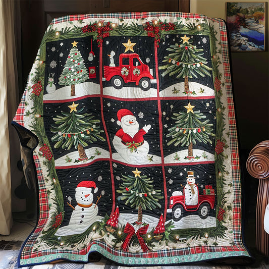 Red Truck Santa And Tree WN1109038CL Quilt