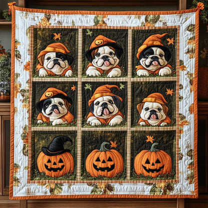 Bulldog Pumpkin King WN2609082CL Quilt