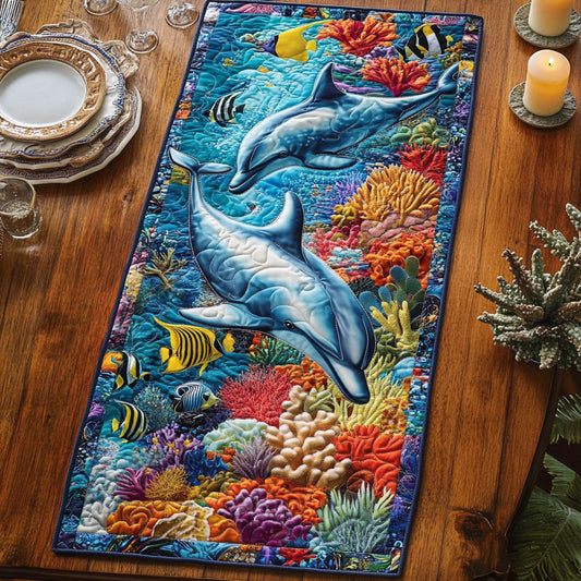 Ocean Dolphin CW2105317CL Quilted Table Runner