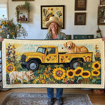 Golden Retriever Sunflower Road WN0110056CL Quilted Table Runner