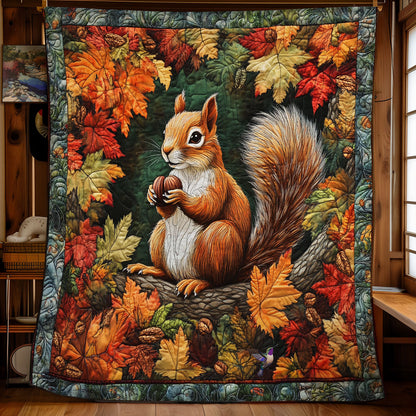 Autumn Leaves Squirret WY0911026CL Quilt