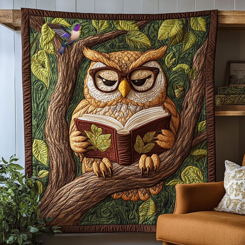 Owl Reading WX2510010CL Quilt