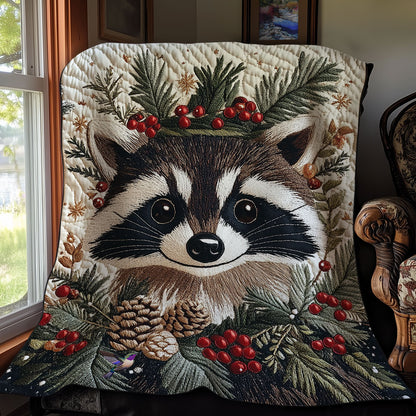 Holly Raccoon WY0611011CL Quilt