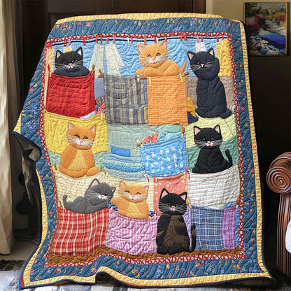 Cat Hanging Clothes WY2612005CL Quilt