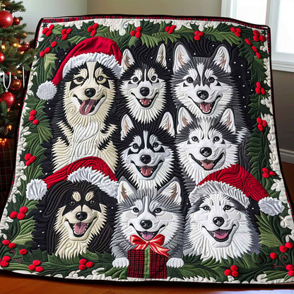 Husky Christmas WP1508012CL Quilt