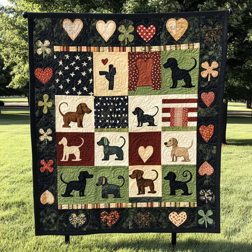 Dachshund In The USA WN2709109CL Quilt