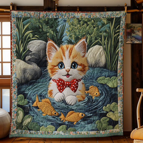 Cat Swimming WX0912007CL Quilt