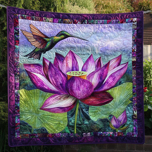 Hummingbird’s Tranquil Lotus WN2709045CL Quilt