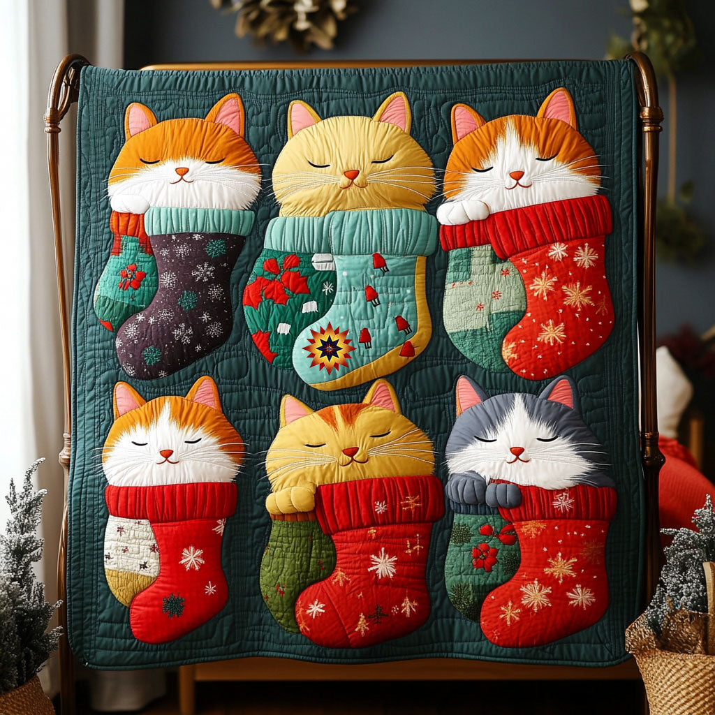 Christmas Socks Sleep Cat WY1610005CL Quilt