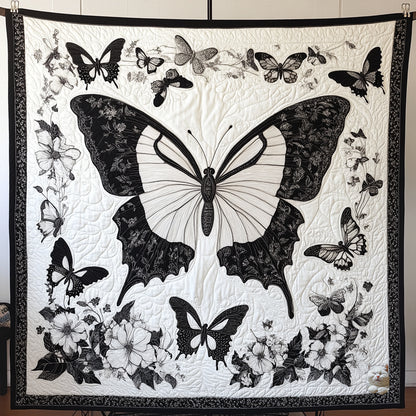 Black Butterfly WU3110080CL Quilt