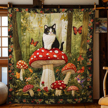 Tuxedo Cat's Fairyland WN2011124CL Quilt