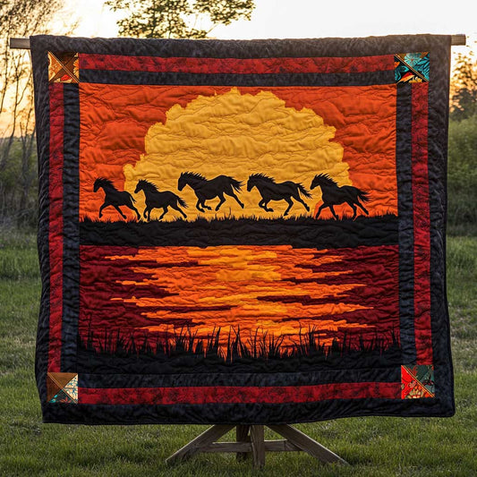 Horse Horizon Chase WN0710043CL Quilt