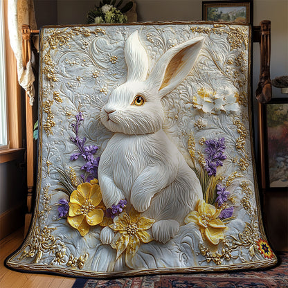 Royal White Rabbit WY1311028CL Quilt