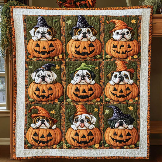 Bulldog Pumpkin Parade WN2609085CL Quilt