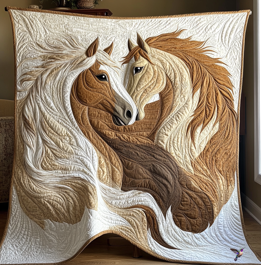 Moonlit Mustang YR1710007CL Quilt