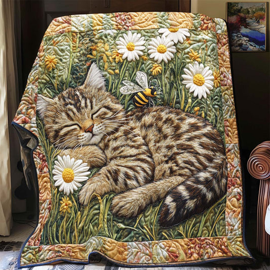 Lazy Meadow Cat YR0301030CL Quilt