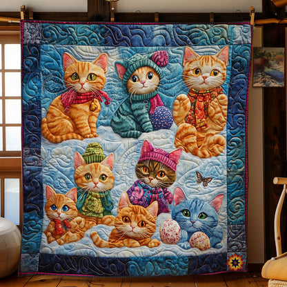 Snow Ball Playing Kitten WY1311019CL Quilt