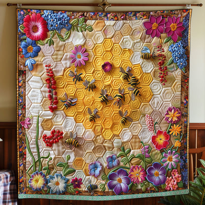 Cute Little Beehive WP0609013CL Quilt