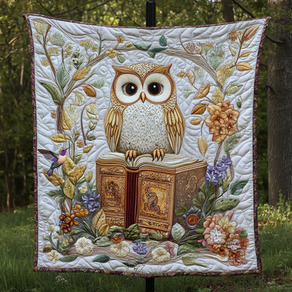 Owl And Book YR1812015CL Quilt