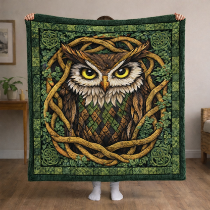 Celtic Owl QA2101006CL Faux Fur Throw Blanket