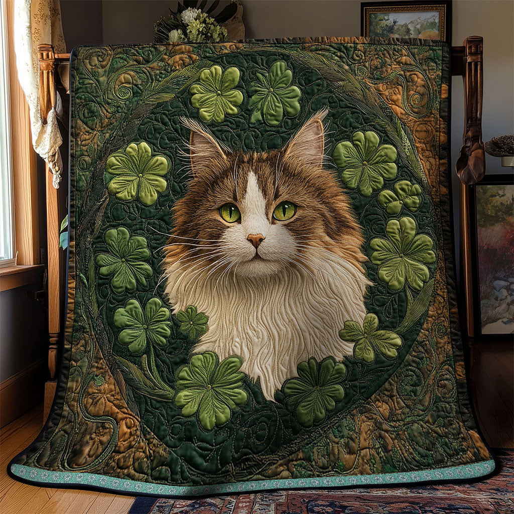Cat Green Clovers WT2702096CL Quilt