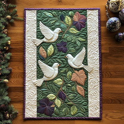 Peace Flying CP2404004CL Quilted Table Runner