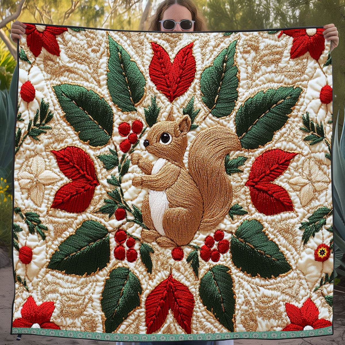 Christmas Baubel Squirrel WJ2211008CL Quilt