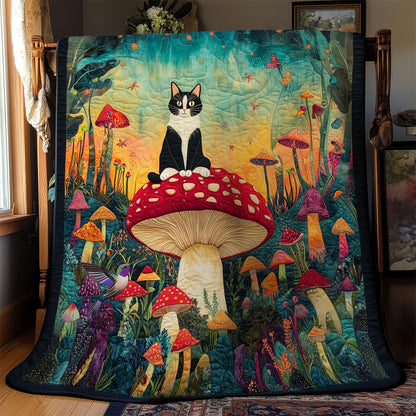 Tuxedo Cat Dream WN2011128CL Quilt