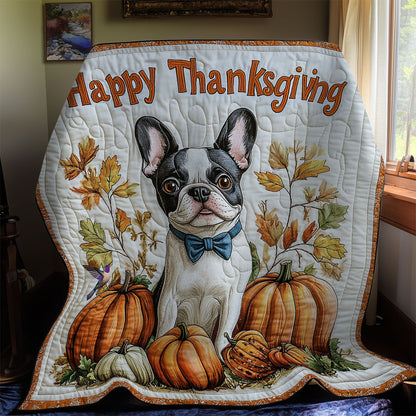Bull Dog Thanksgiving WY2011042CL Quilt