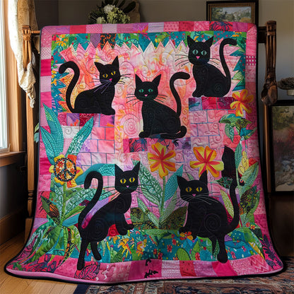 Curious Black Cats WN2110070CL Quilt