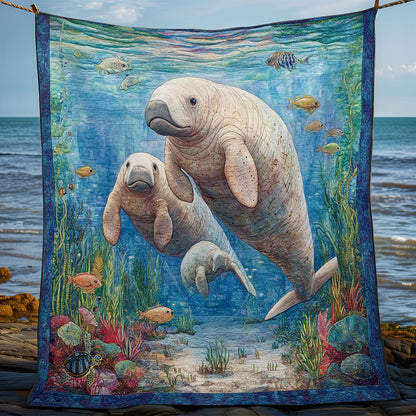 Manatee Couple WY1211042CL Quilt