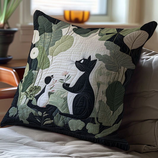 Cat And Mouse WJ3010032CL Quilt Pillow Case