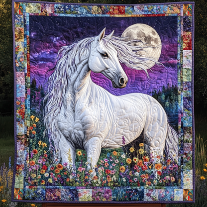 Majestic White Horse XR0210007CL Quilt