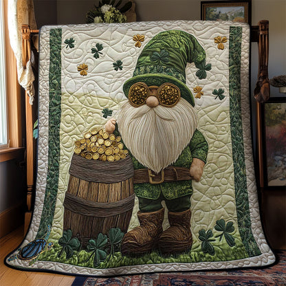 Festive Gnome Gold WN1912018CL Quilt