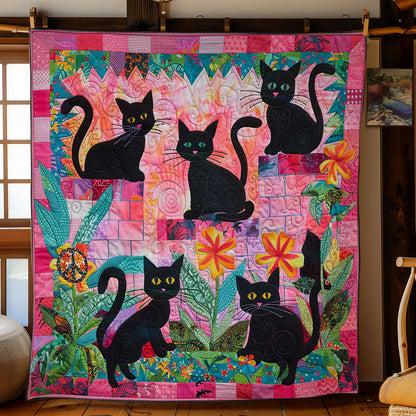 Curious Black Cats WN2110070CL Quilt