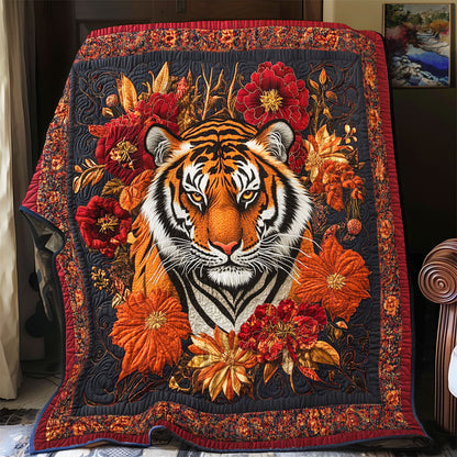 Red Flower Tiger Portrait WY1401037CL Quilt