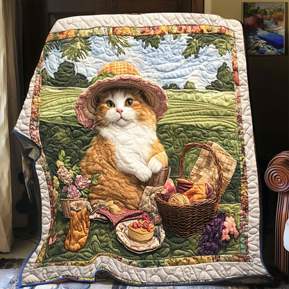 Cat Go Picnic XB2802002CL Quilt
