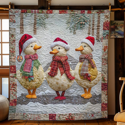 Festive Duck Trio WN1312015CL Quilt